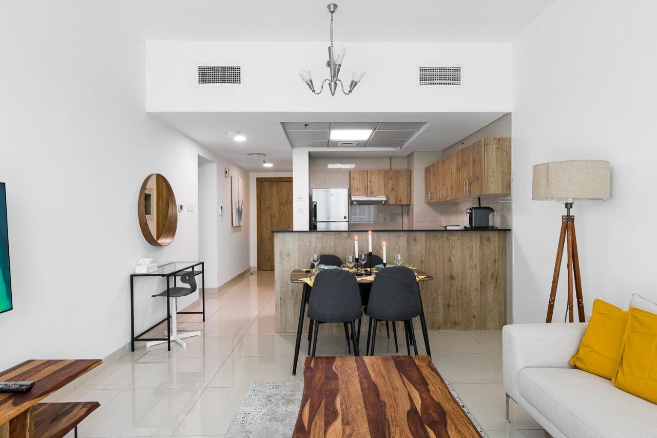Lovely Unit With Marina View Villa ดูไบ ภายนอก รูปภาพ