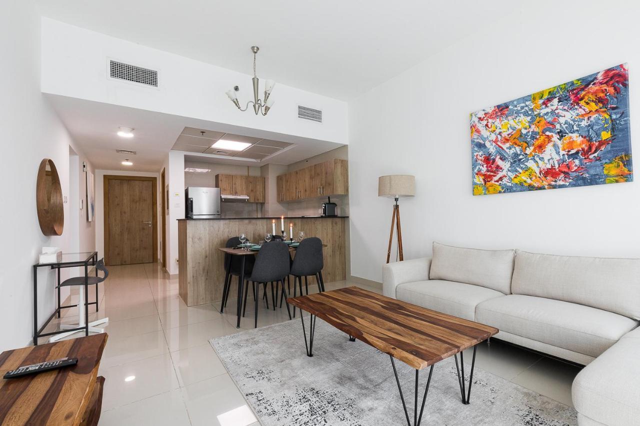 Lovely Unit With Marina View Villa ดูไบ ภายนอก รูปภาพ