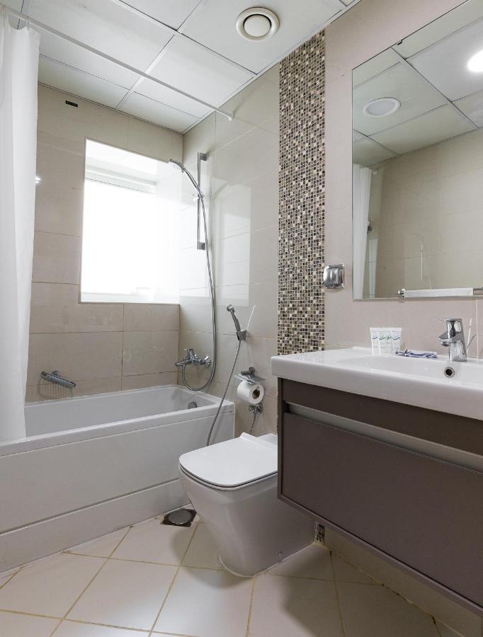 Lovely Unit With Marina View Villa ดูไบ ภายนอก รูปภาพ