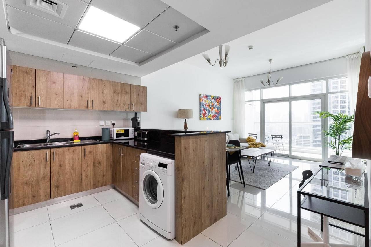 Lovely Unit With Marina View Villa ดูไบ ภายนอก รูปภาพ