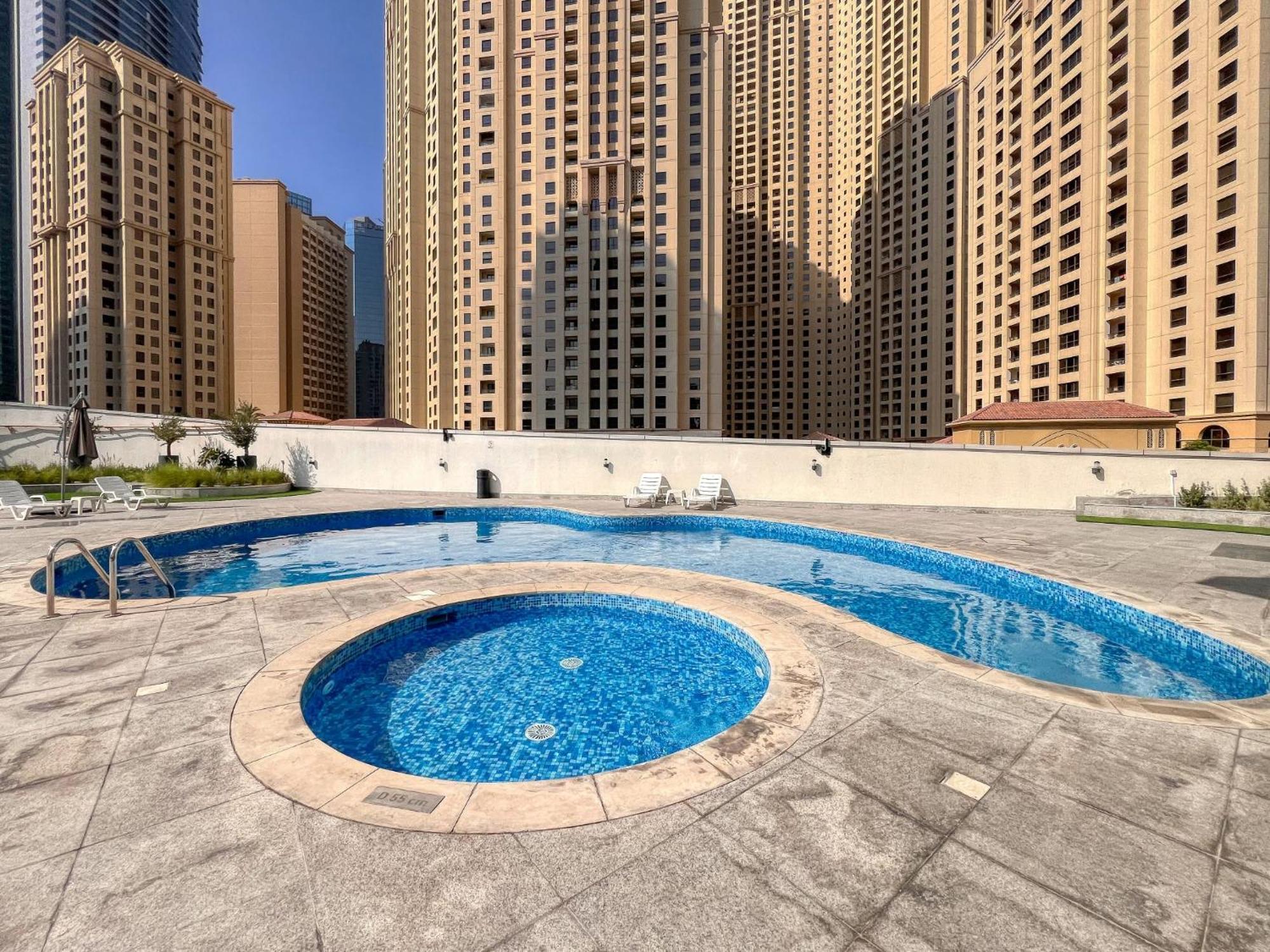 Lovely Unit With Marina View Villa ดูไบ ภายนอก รูปภาพ